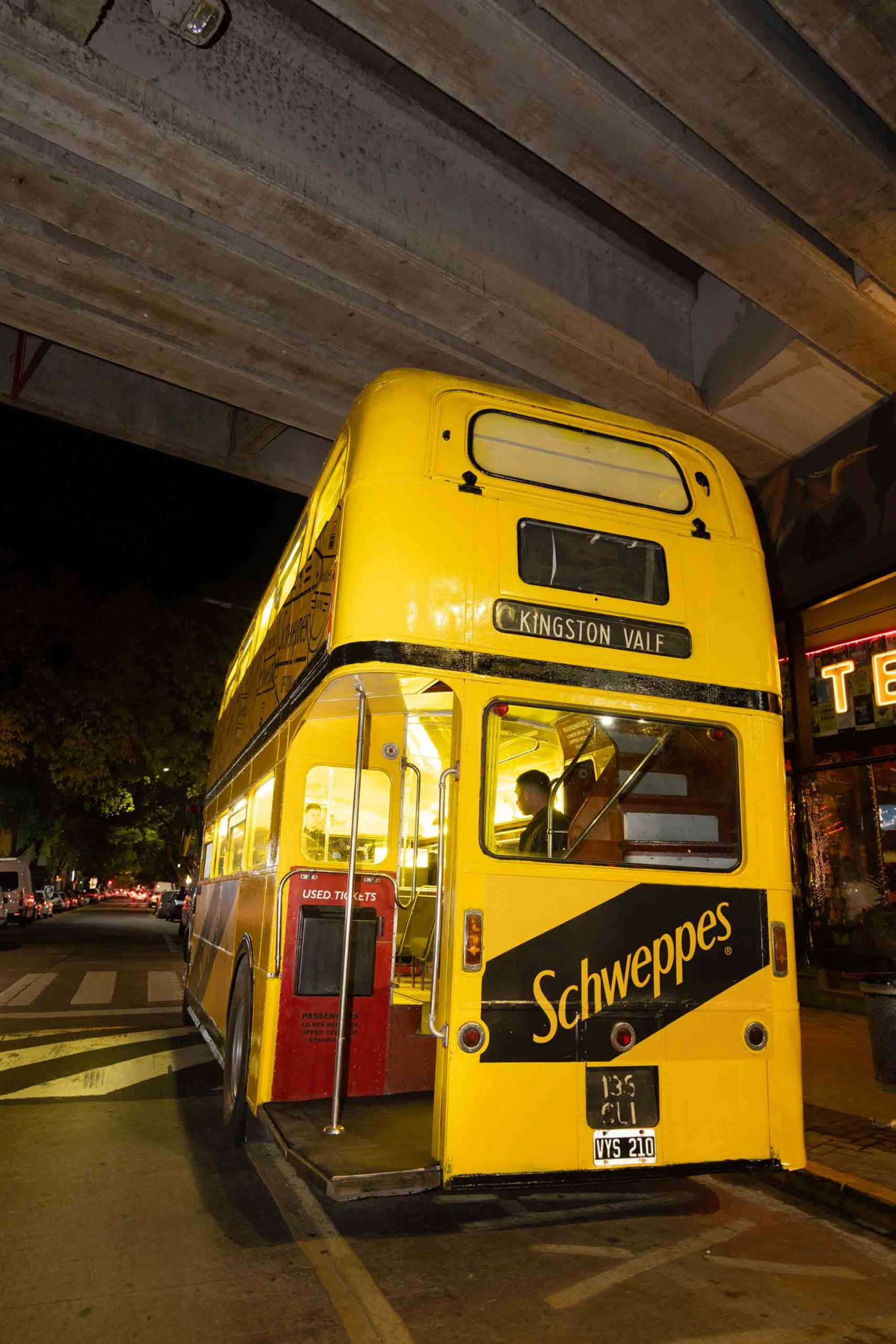 Revista Gente - Schweppes 245