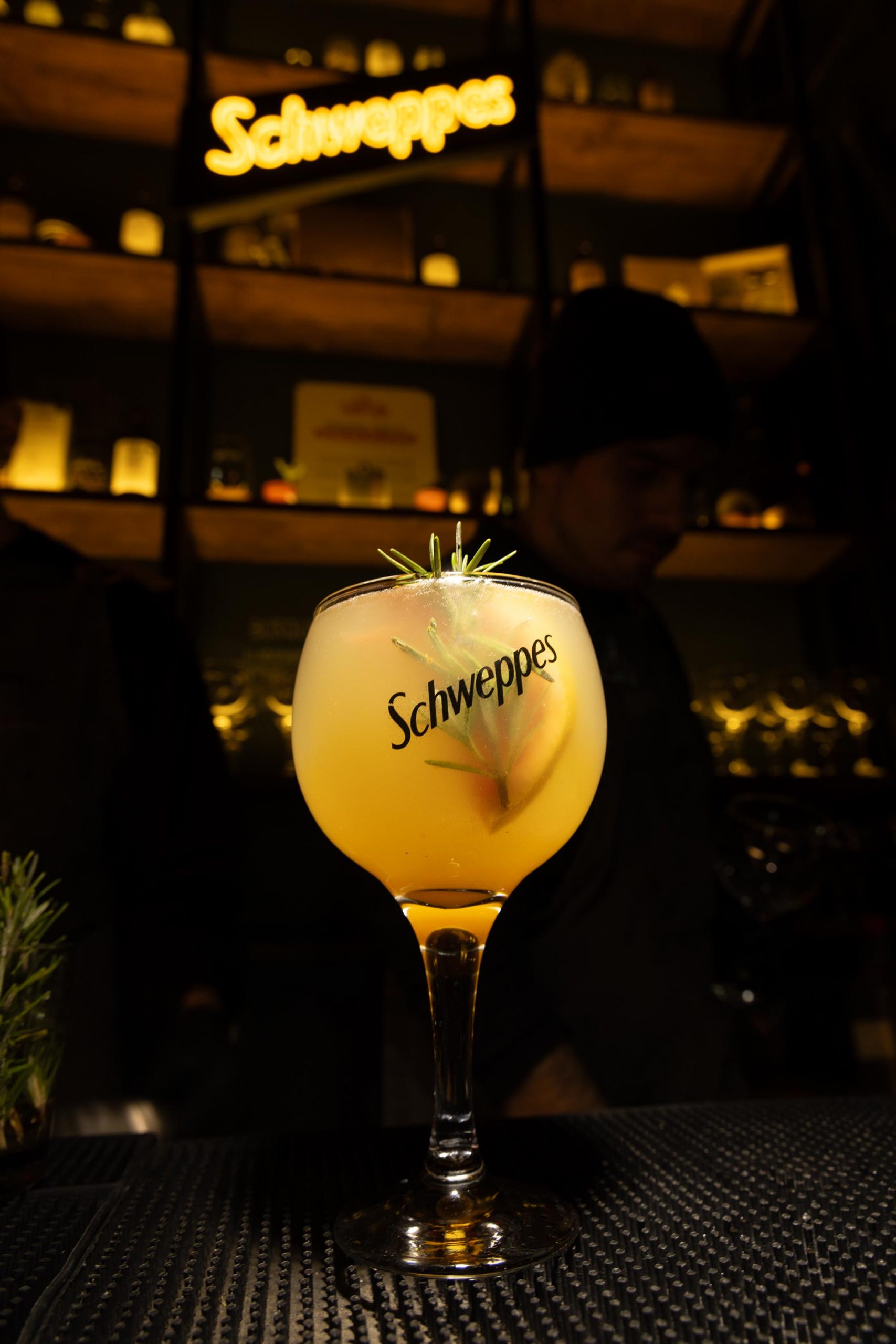 Revista Gente - Schweppes 348