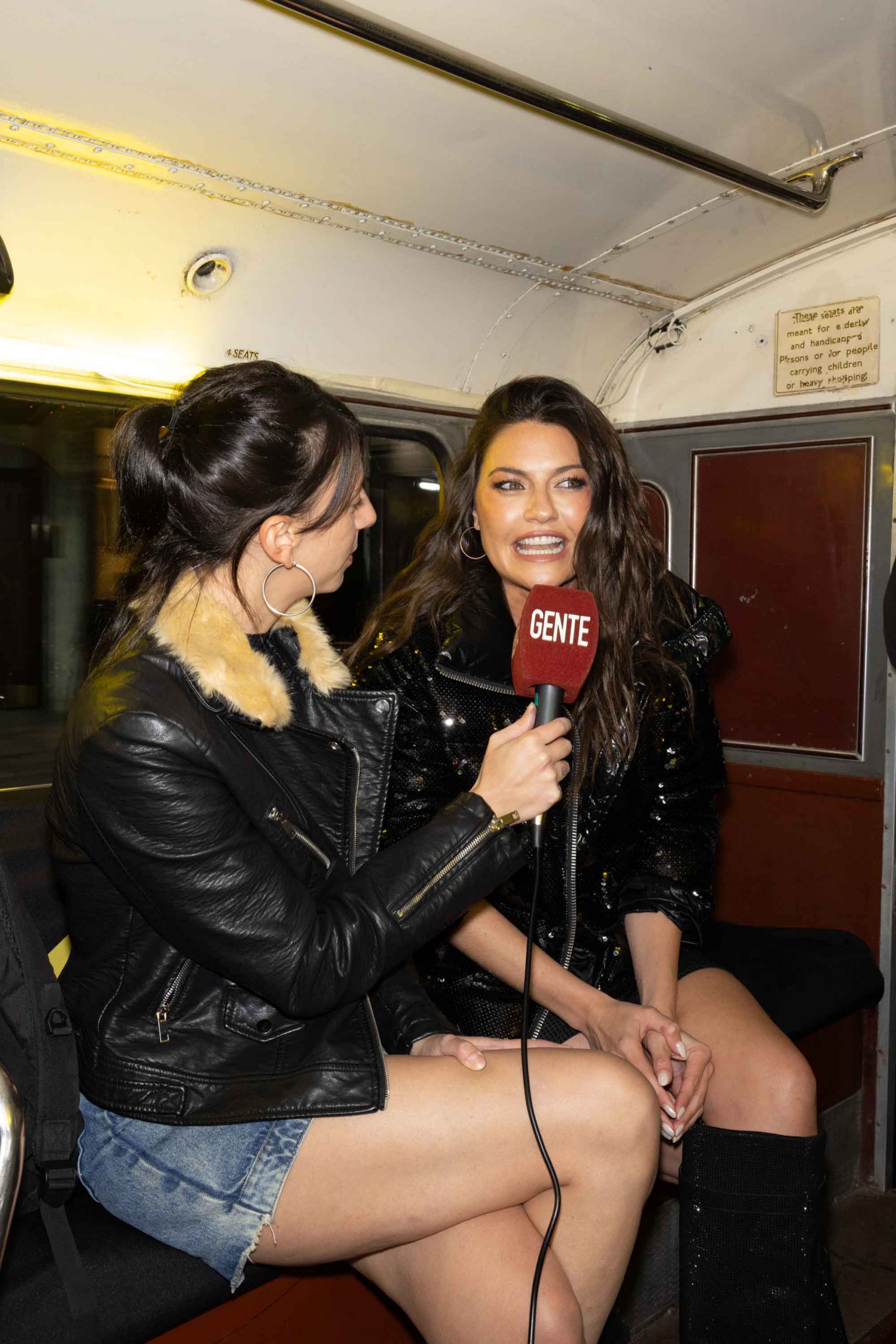 Revista Gente - Schweppes 571