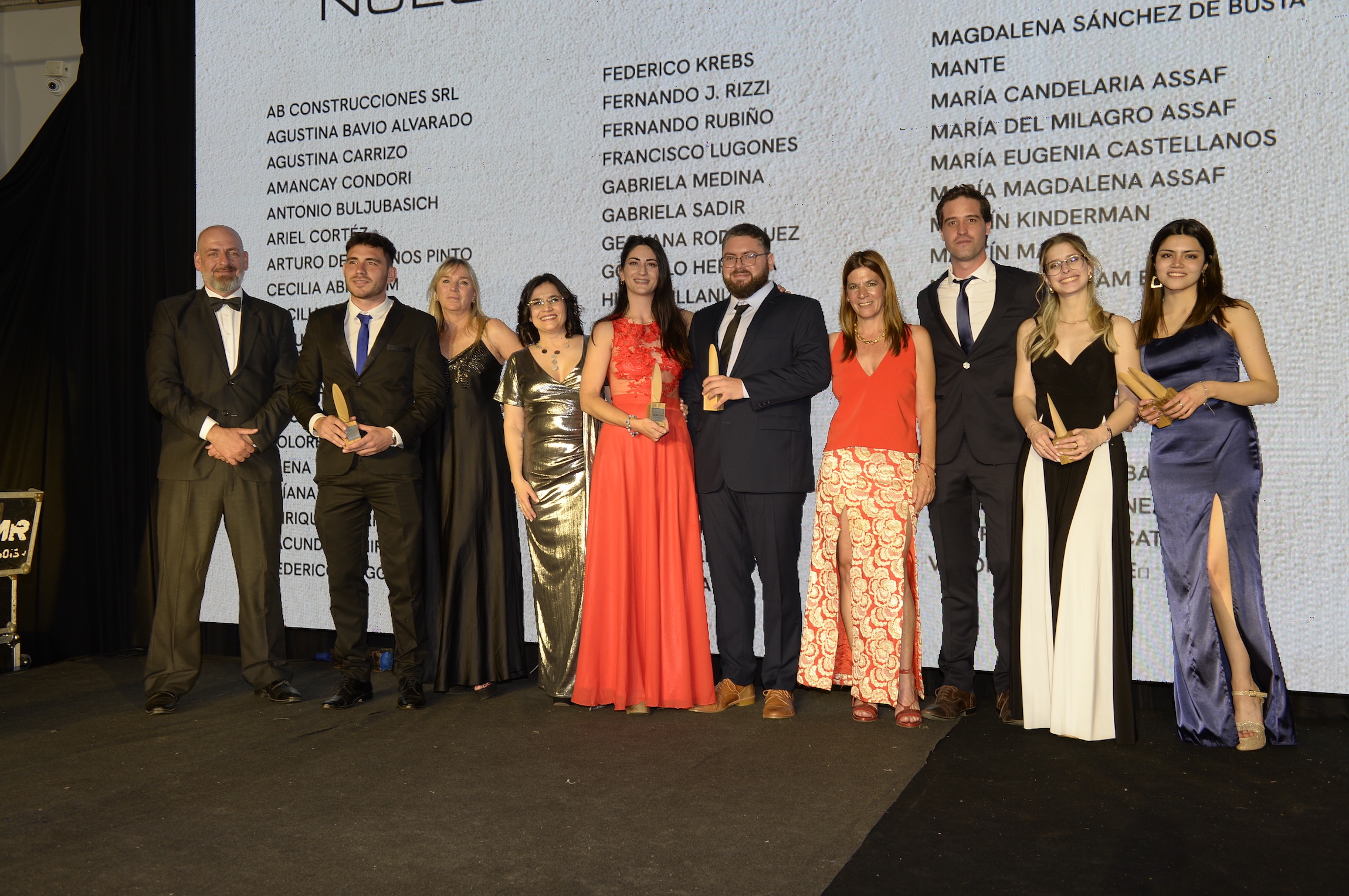 Noche-de-Gala-Casa-DIR106.jpg